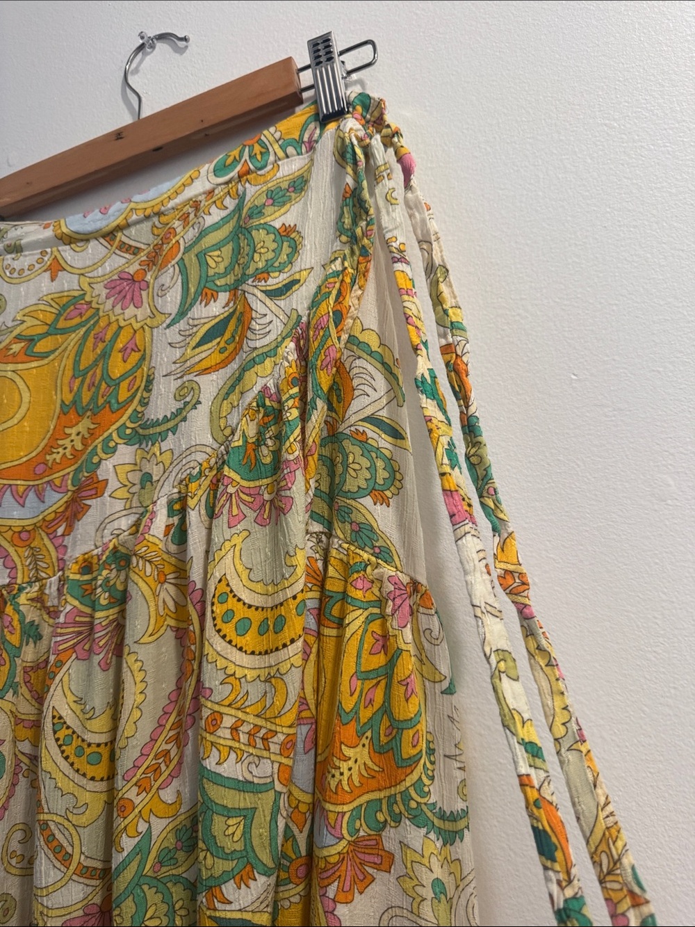 Haute Hippie Cream Paisley High-Low Wrap Skirt with Yellow & Green - Picture 2 of 5